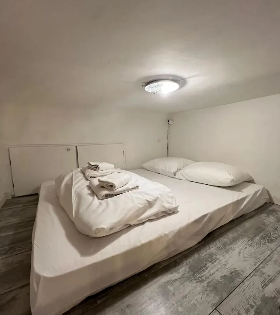 Appartement En Centre-Ville, Proche Gares Nice France